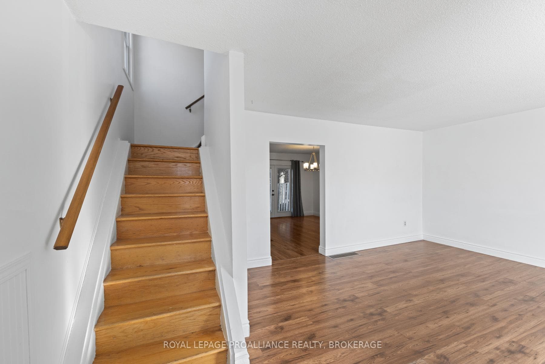 57 Wycliffe Crescent photo 14