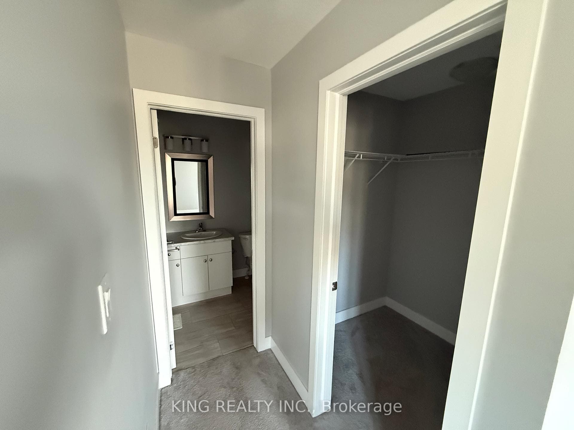 2070 Meadowgate Boulevard Unit 51 photo 34