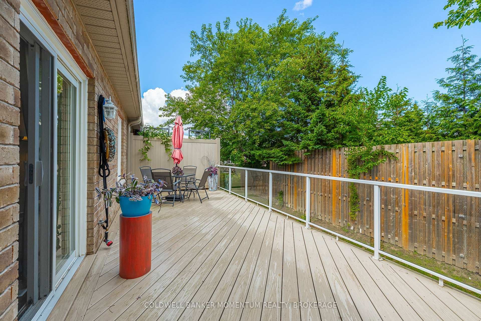 3916 Trillium Circle photo 27