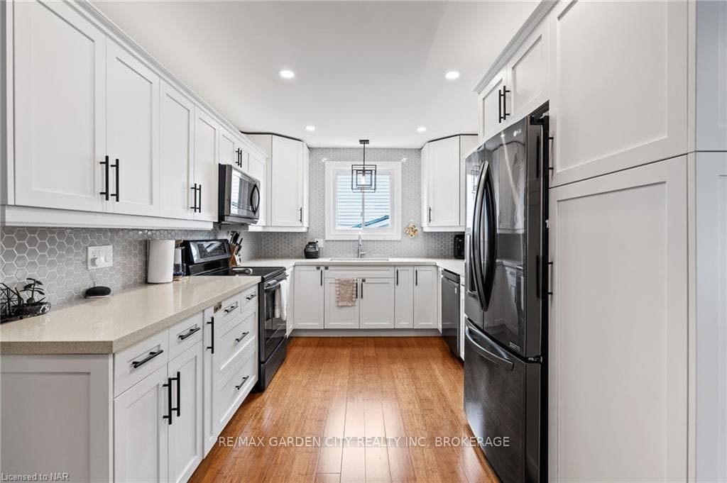 118 KEEFER Road photo 10