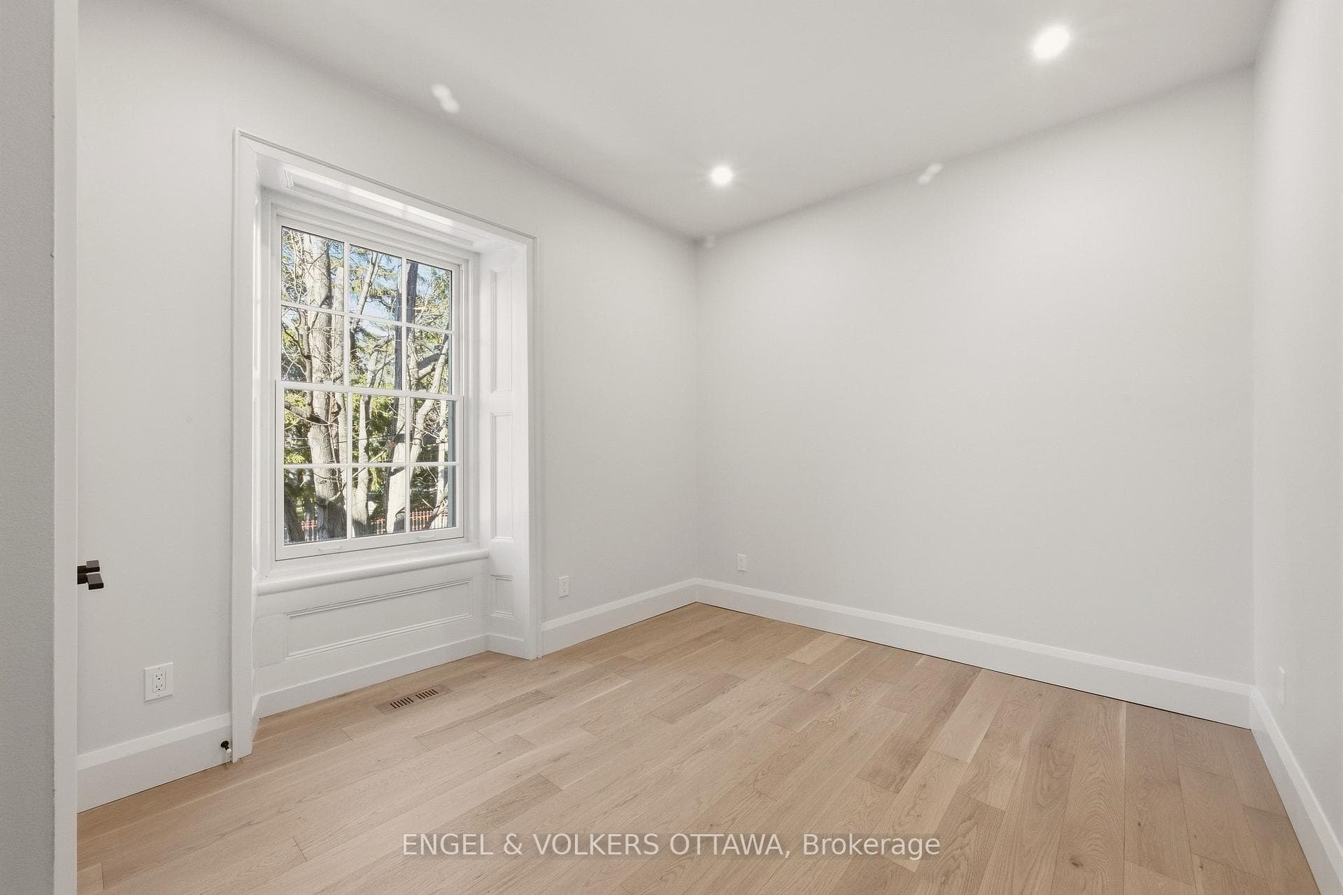 35 MacKay Street photo 33