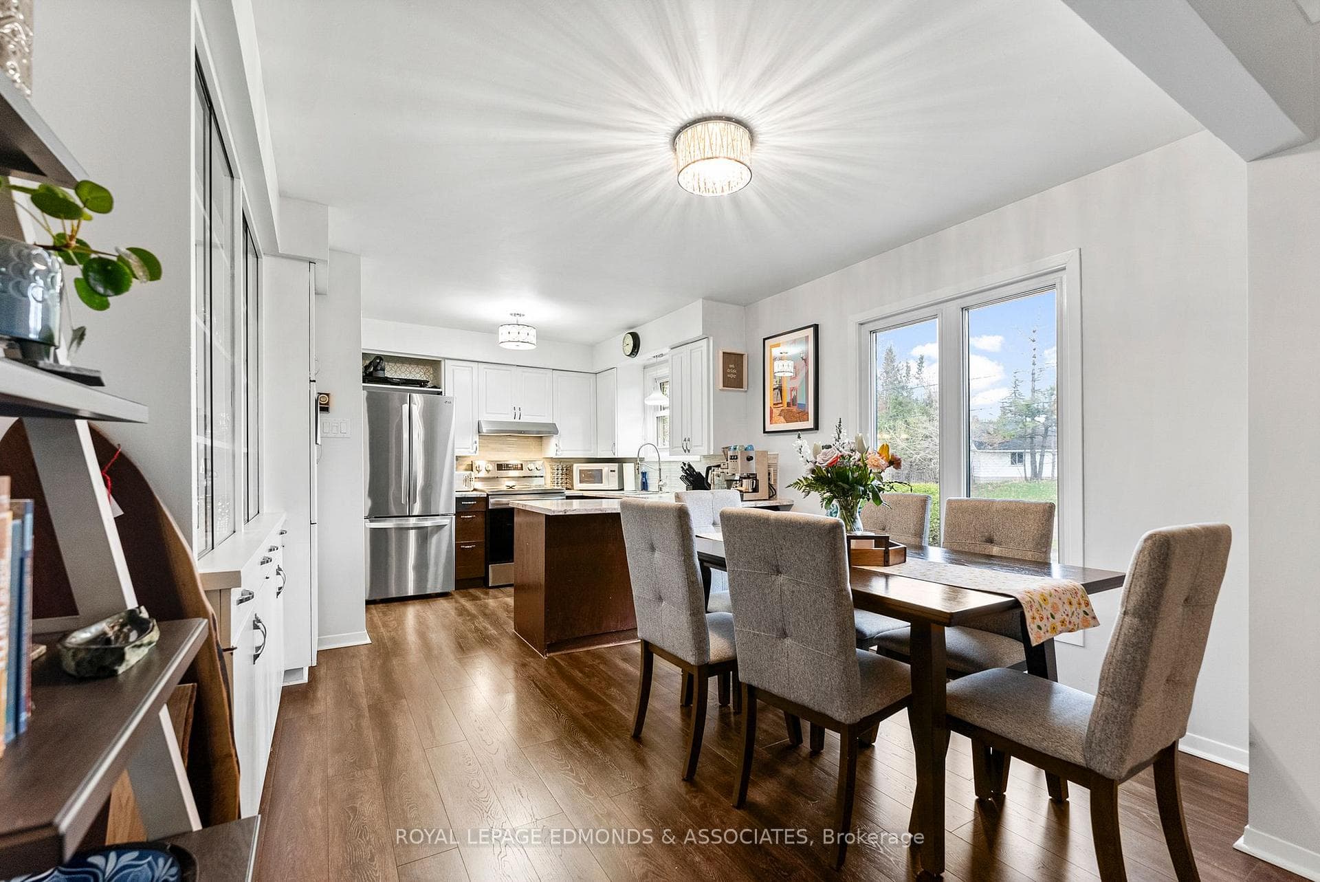 504 Boundary Road photo 12