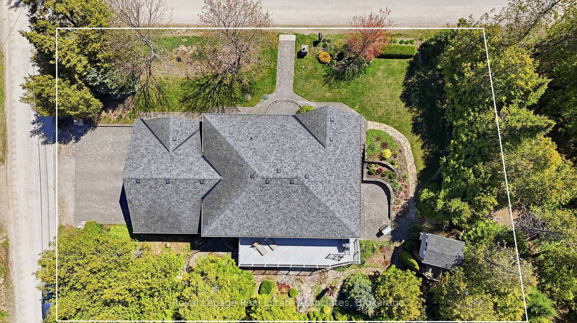 132' frontage x 95' deep