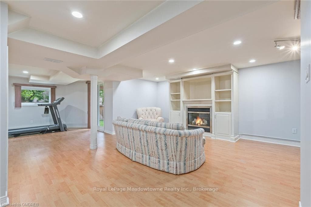 15295 ARGYLL Road photo 39
