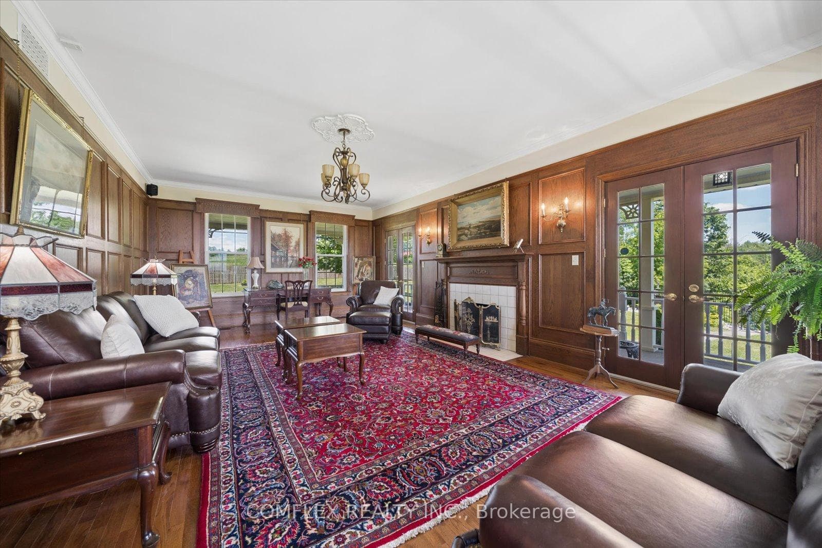 1150 Raglan Road photo 19