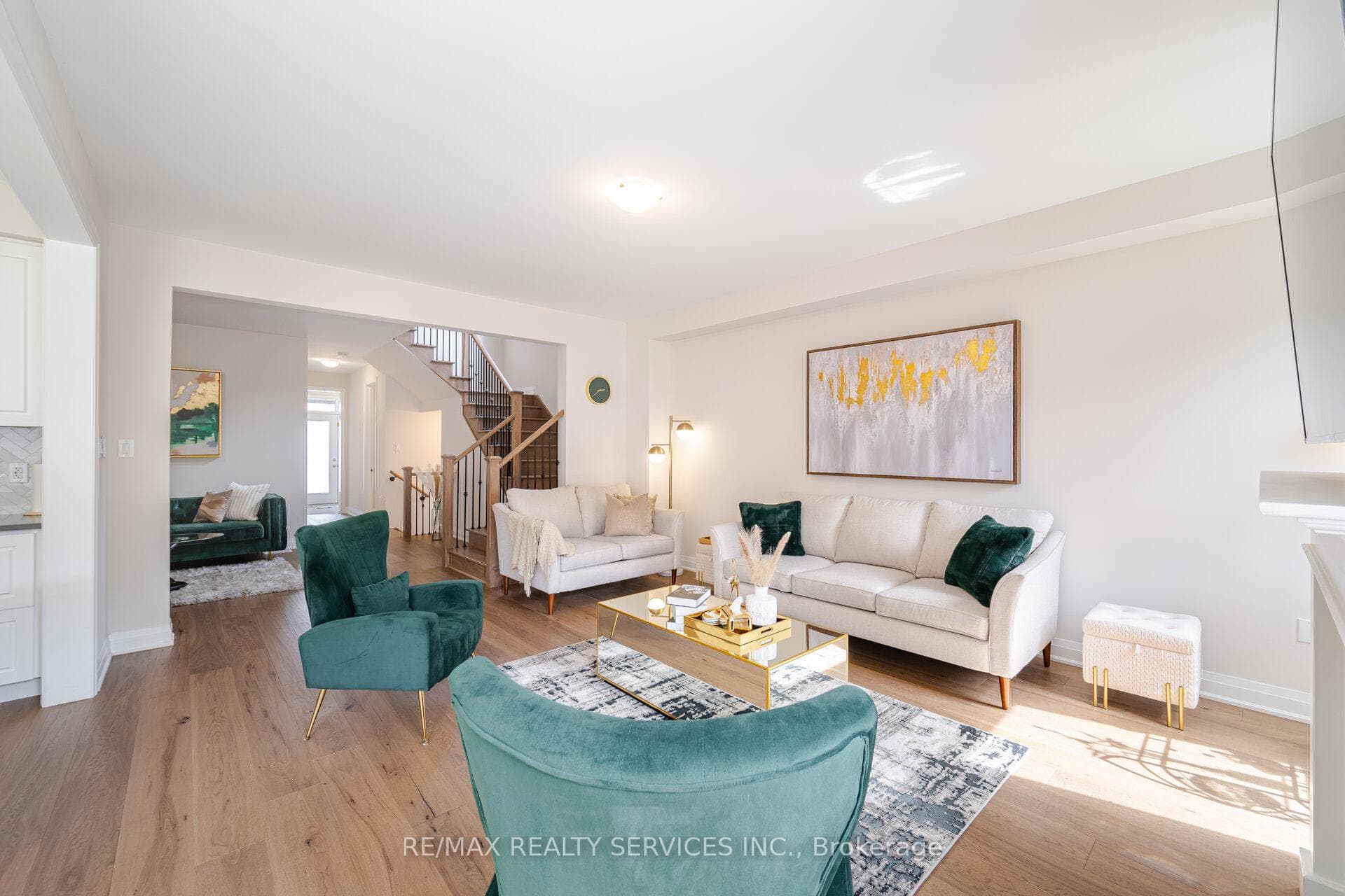 38 Petch Avenue photo 6