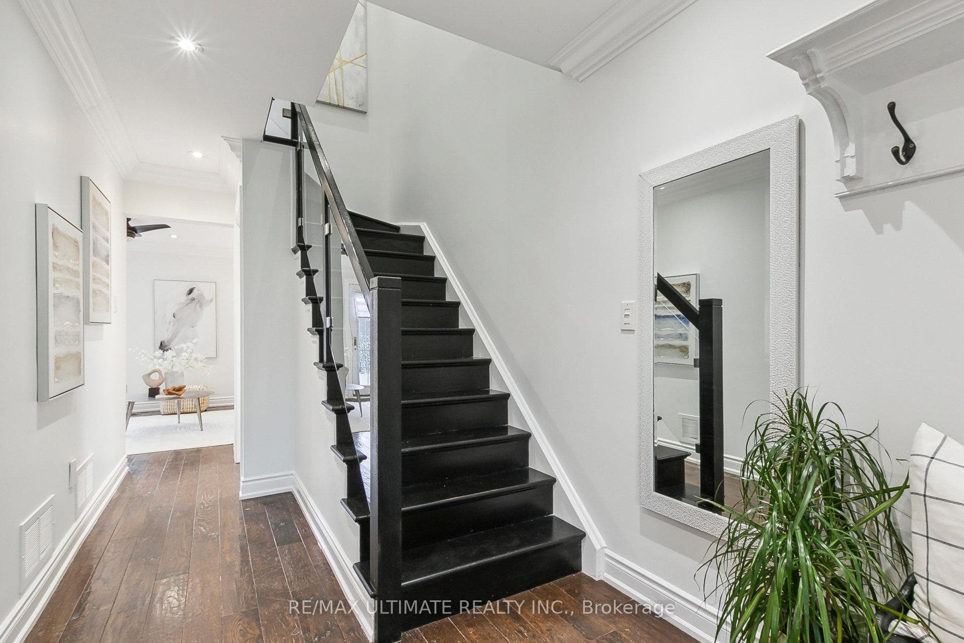 11 Wrenn Boulevard photo 5