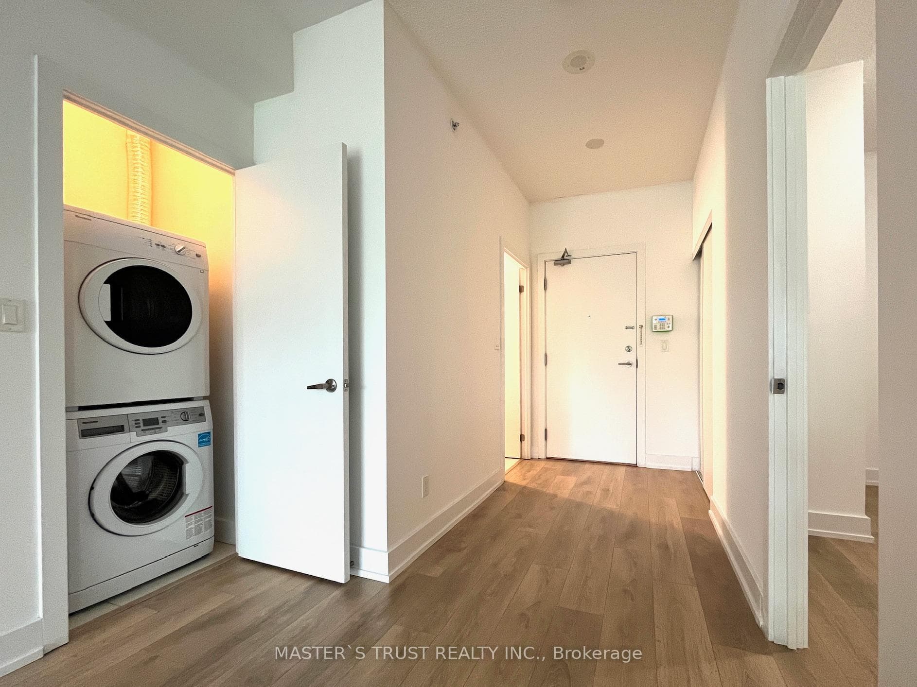 150 Fairview Mall Drive Unit 216 photo 7