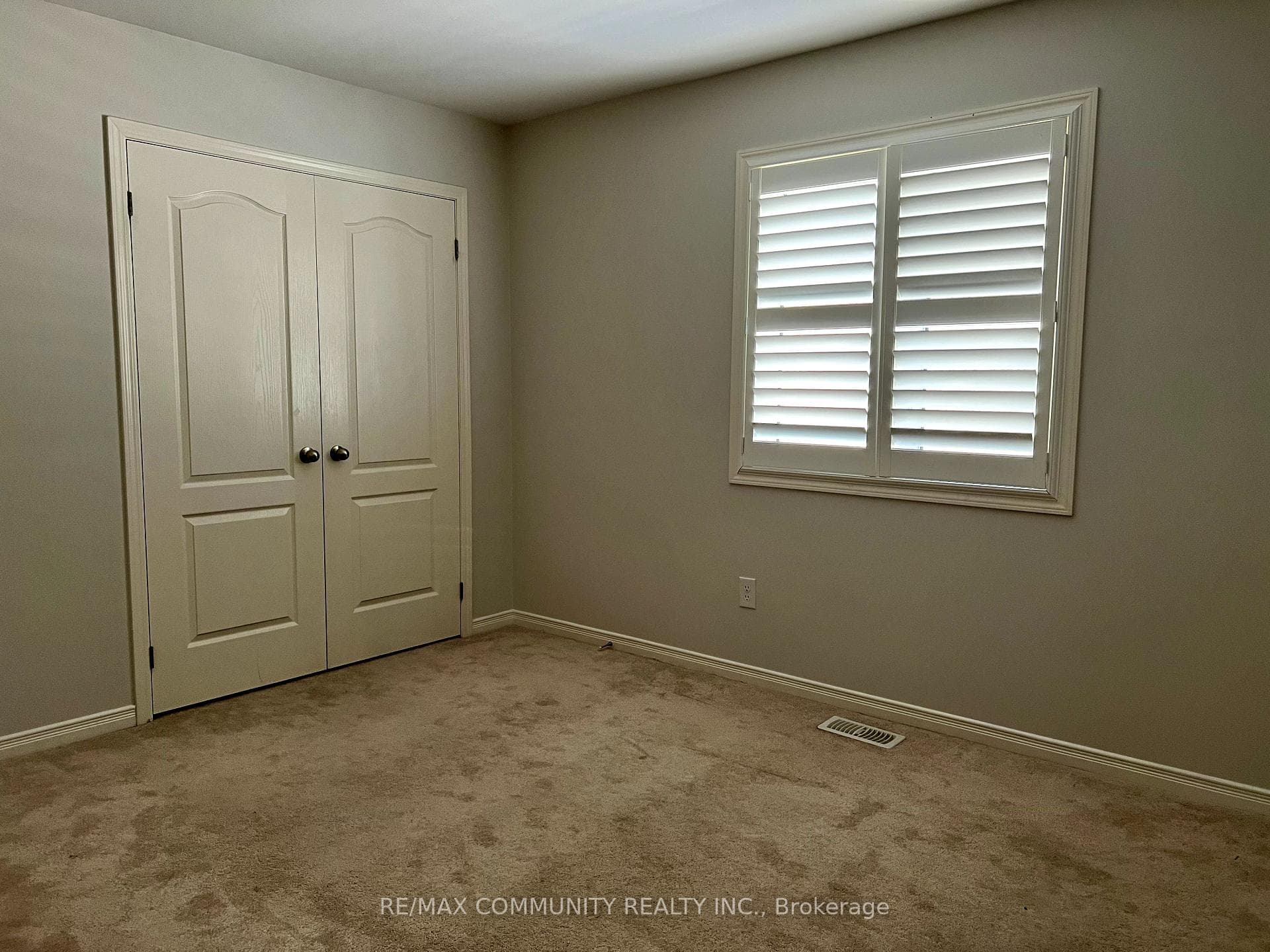 2538 Stallion Drive photo 18