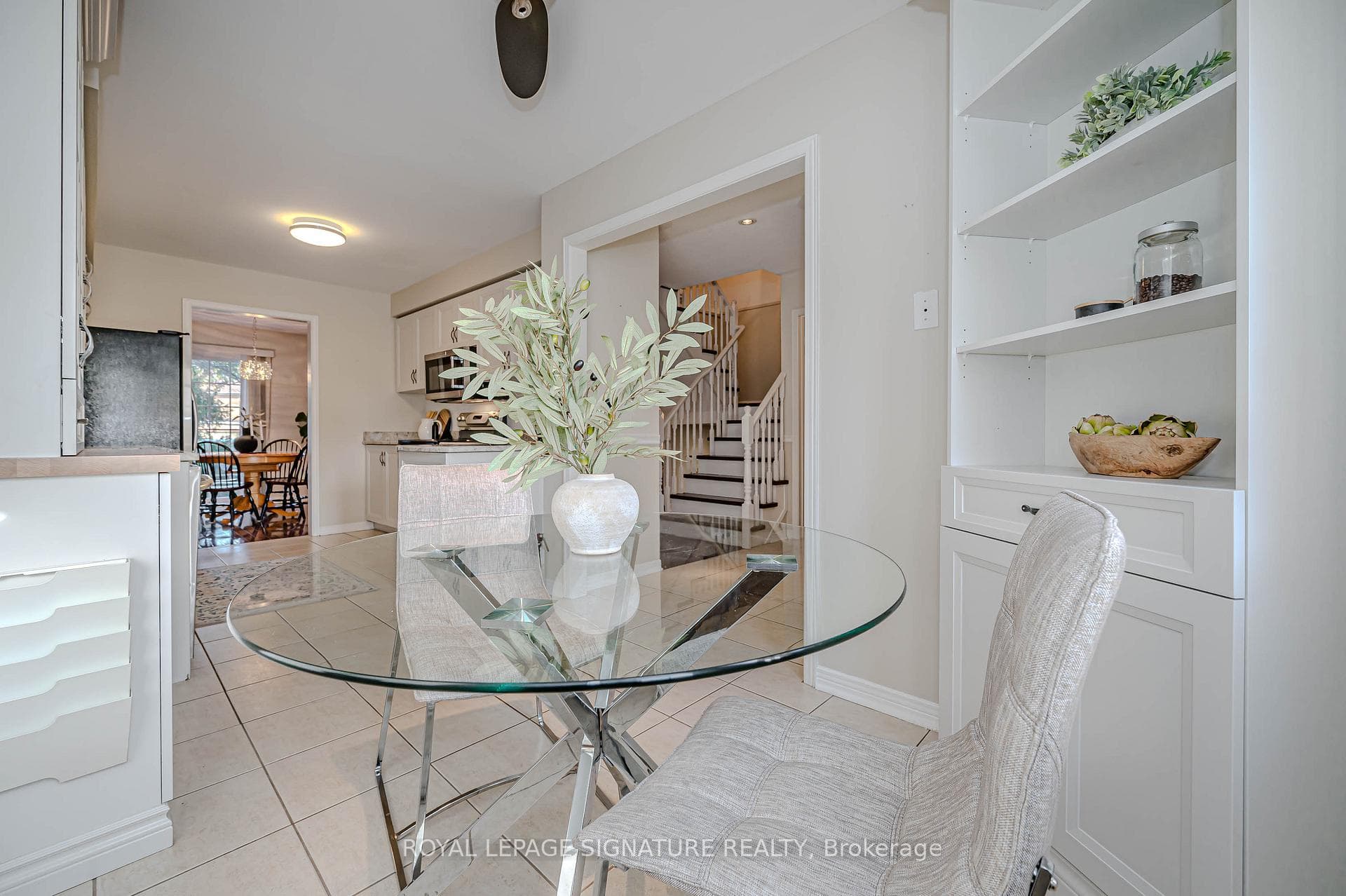 2105 Berwick Drive Unit 7 photo 4
