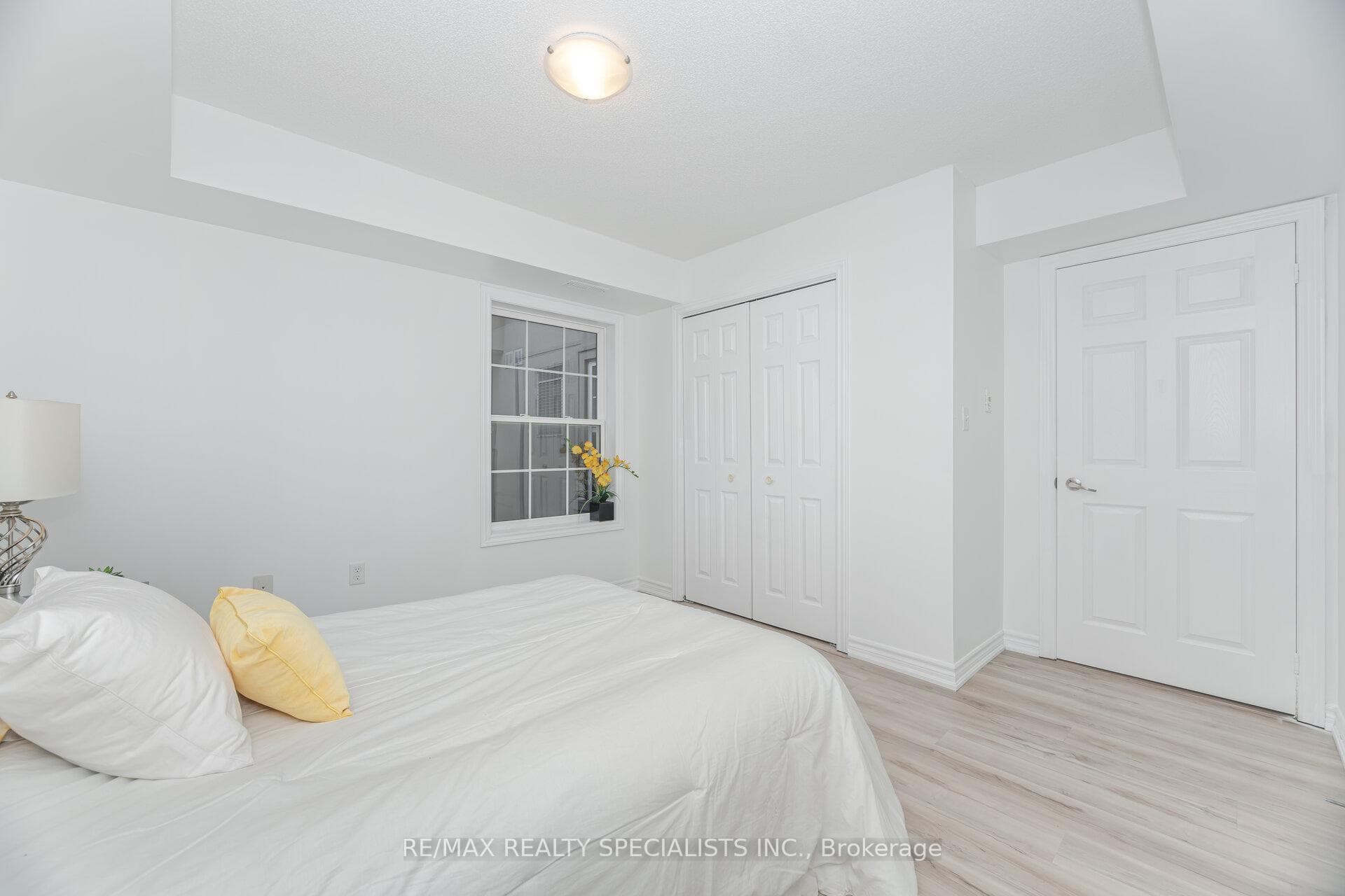 1350 Main Street Unit 412 photo 30