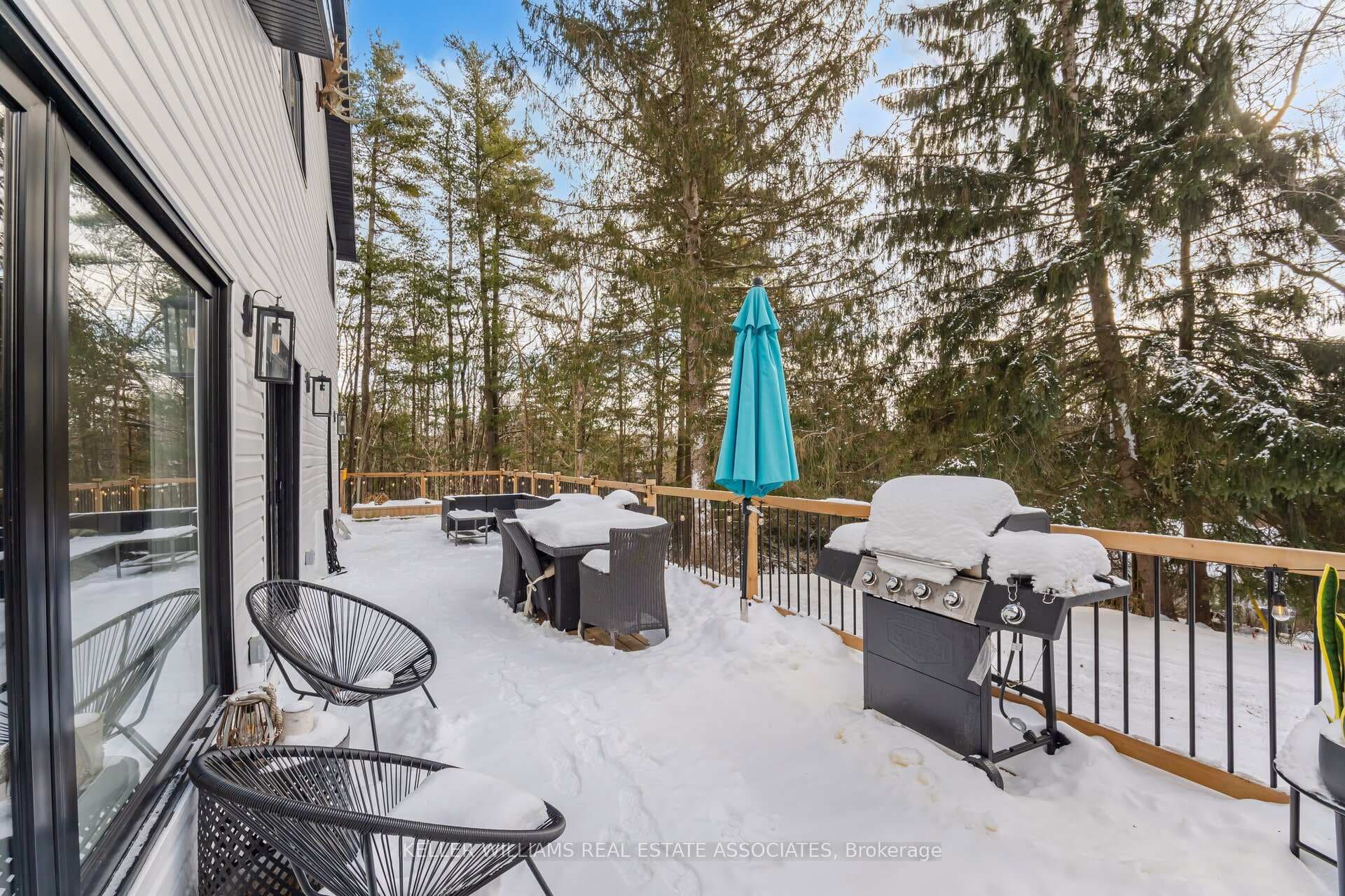 57 King Street photo 34