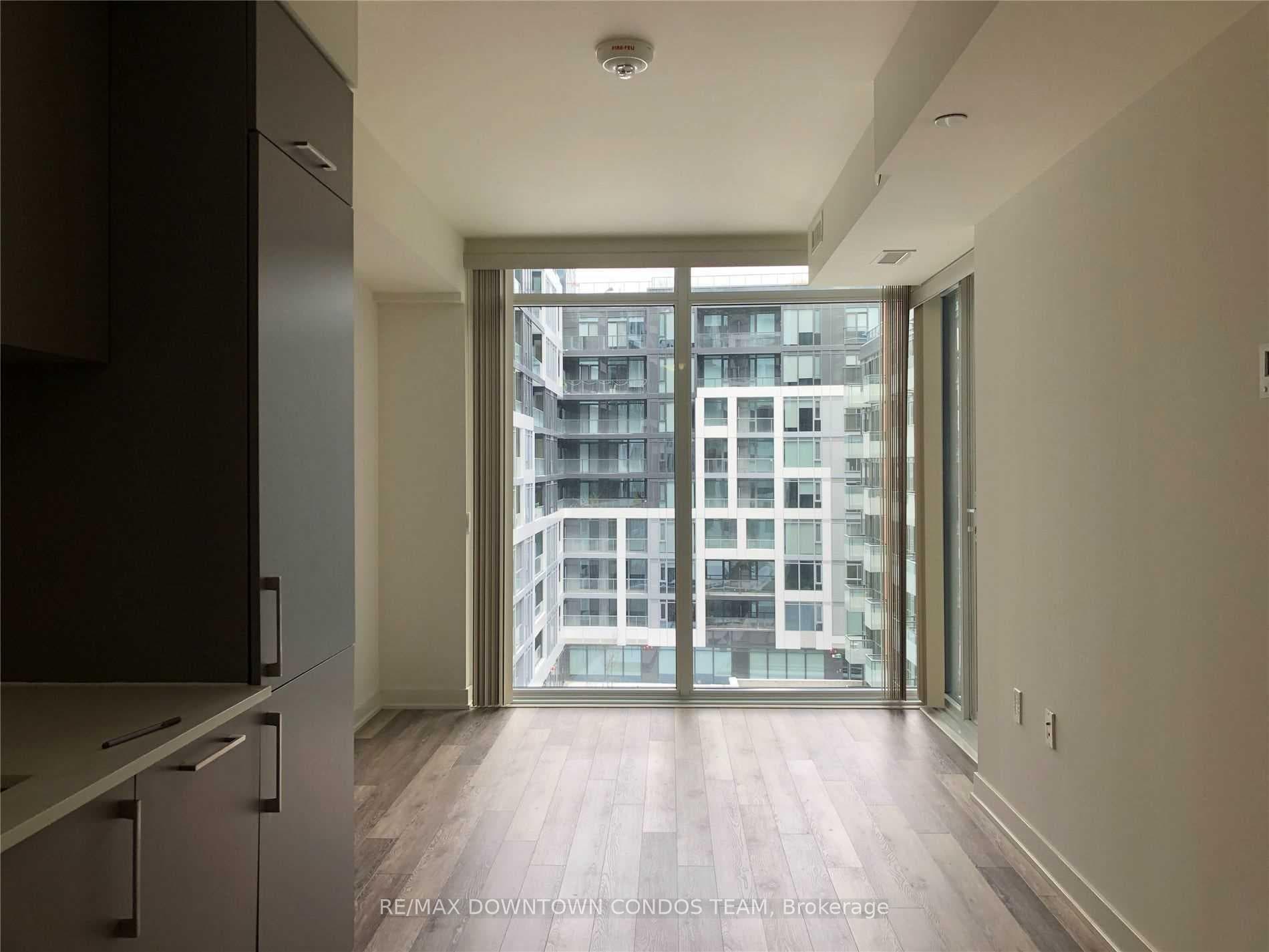 576 Front Street Unit 602 photo 10