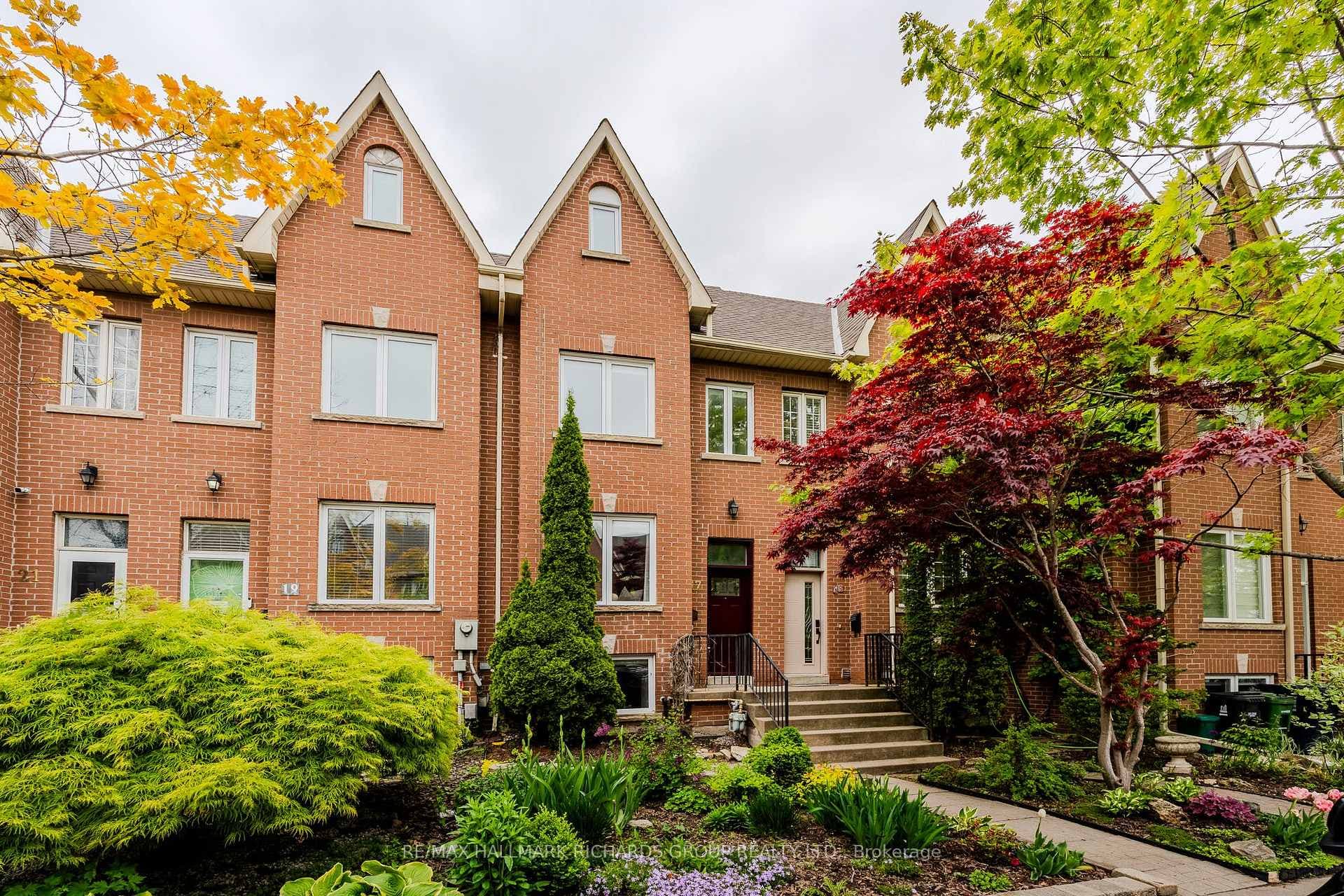 17 Brick Court photo 24