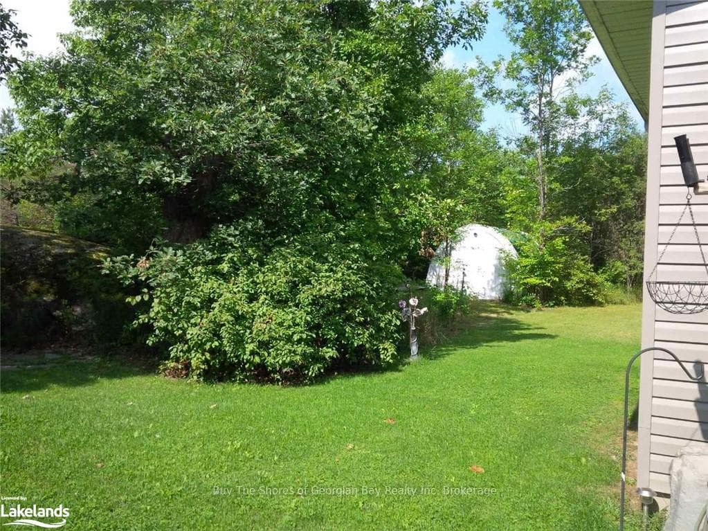 659 HONEY HARBOUR Road photo 34