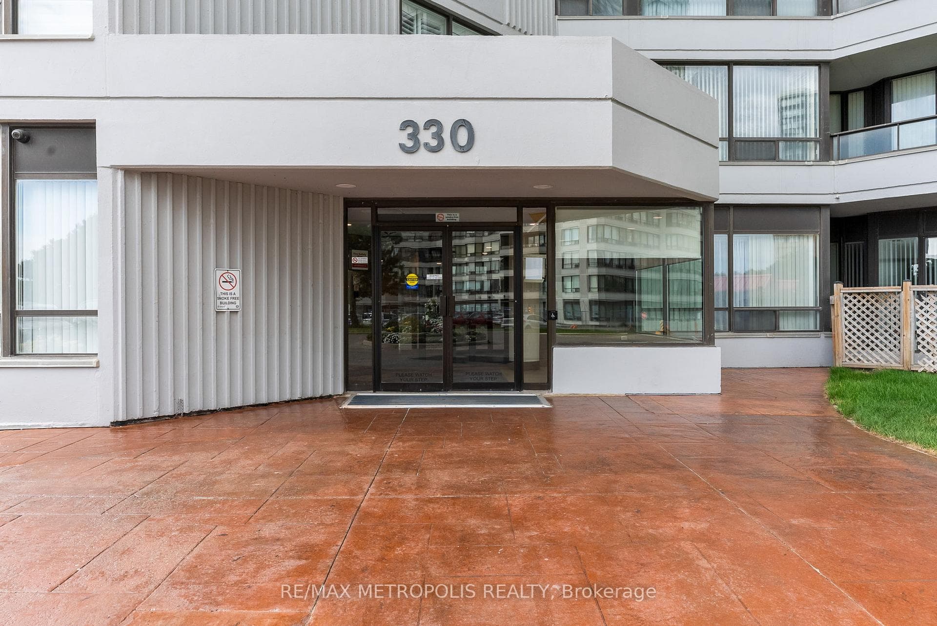 330 Alton Towers Circle Unit 901 photo 2