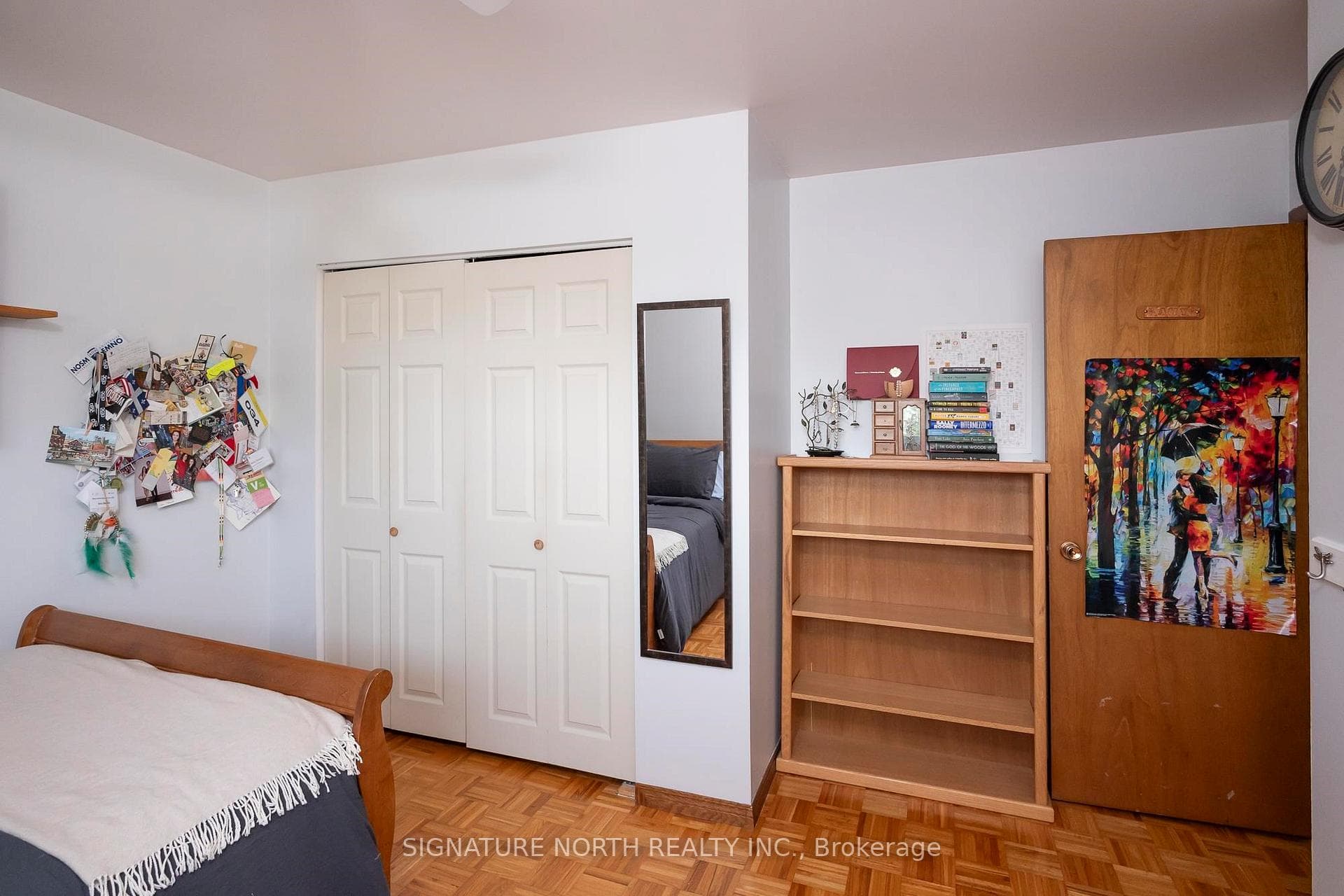 543 Churchill Drive photo 18