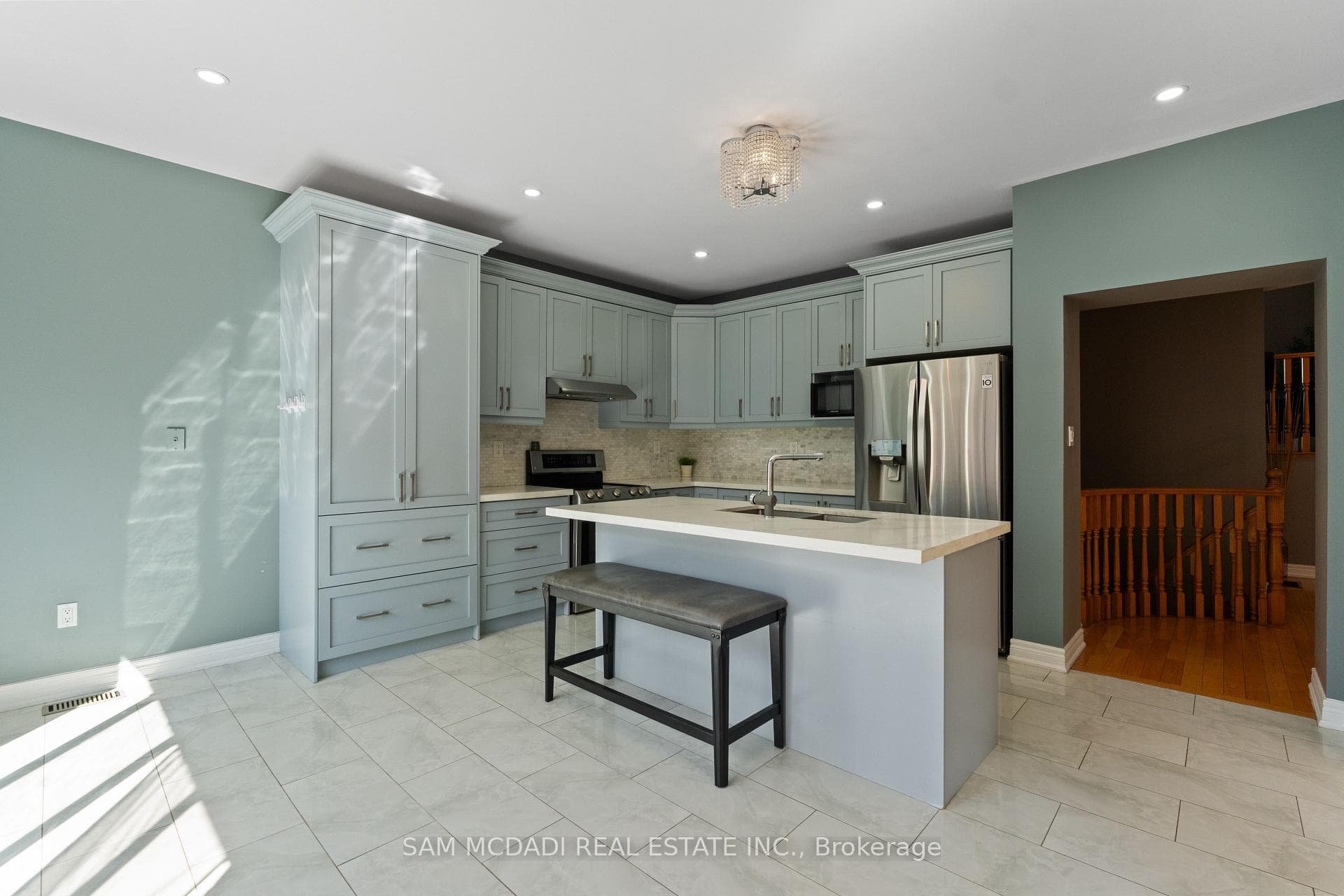 4737 James Austin Drive photo 10