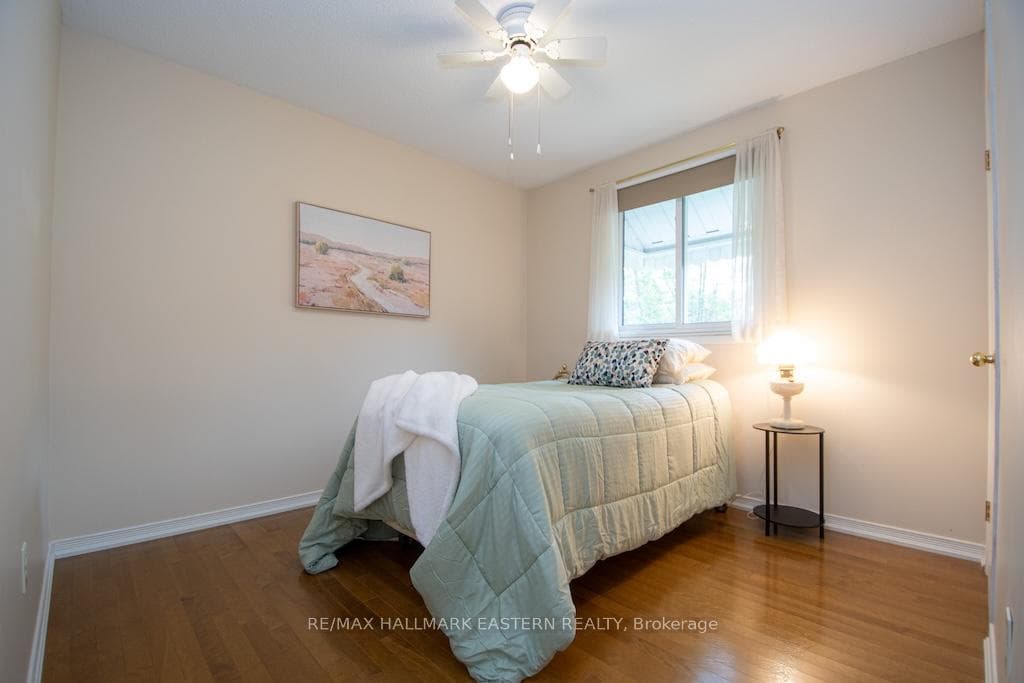 33 Rolliston Street photo 21