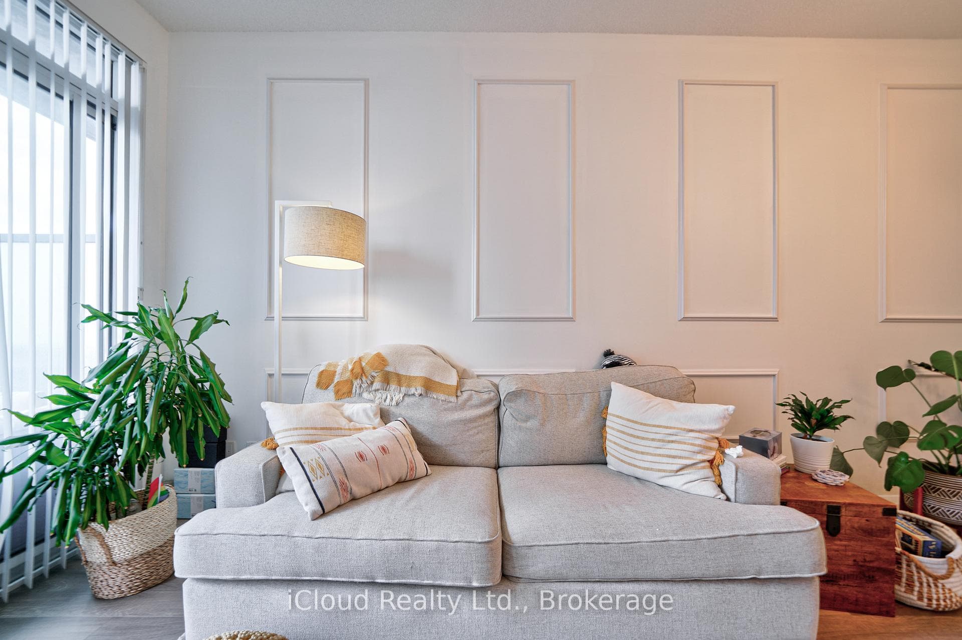5025 Four Springs Avenue Unit 1805 photo 19