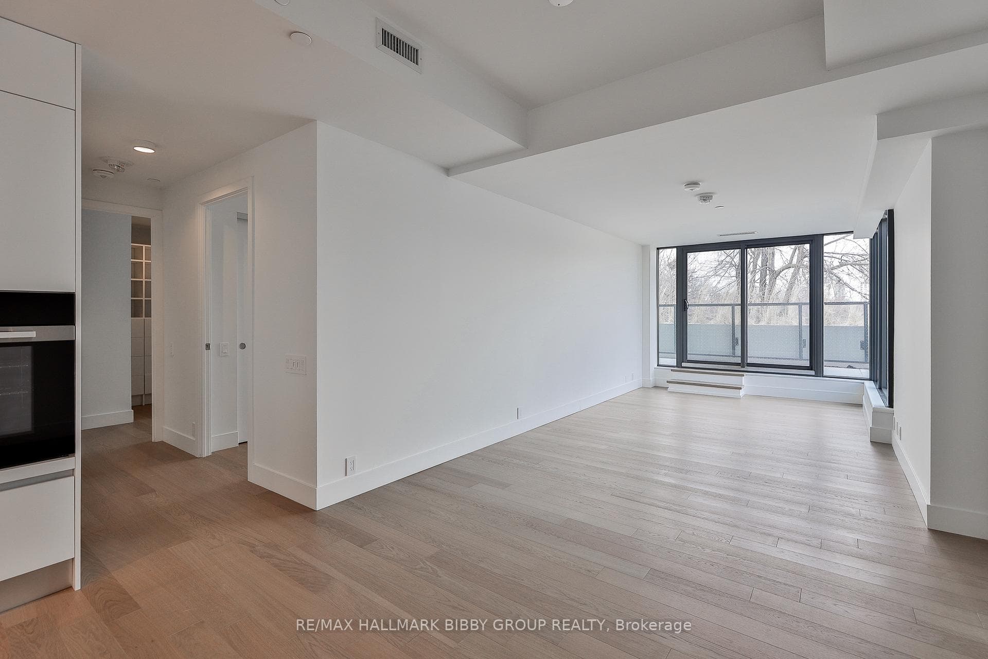 1414 Bayview Avenue Unit 310 photo 21