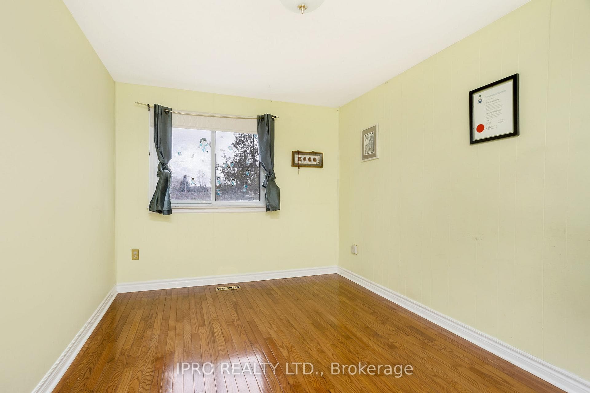 61 Storey Drive photo 23