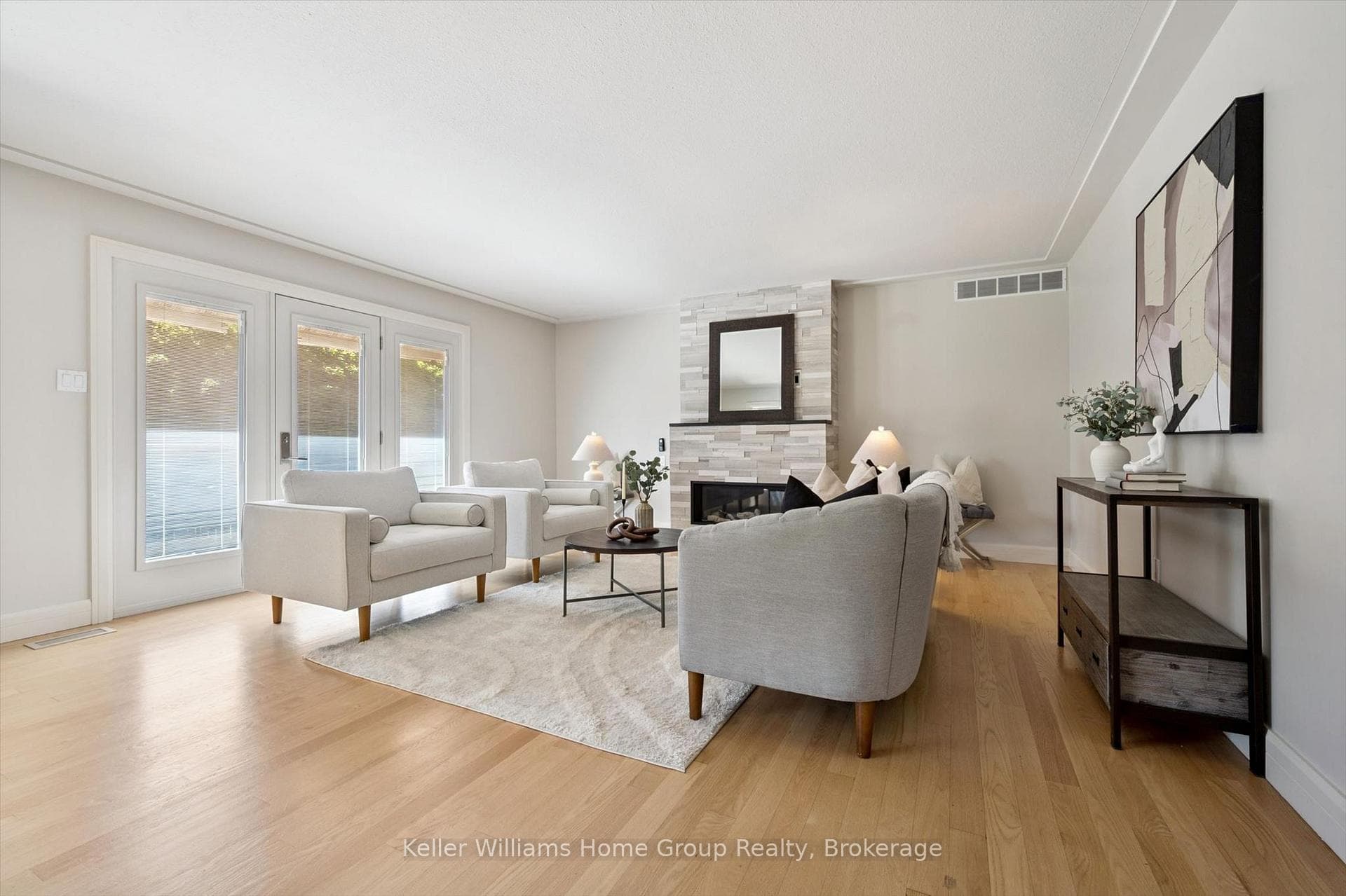 22 Lyle Place photo 7