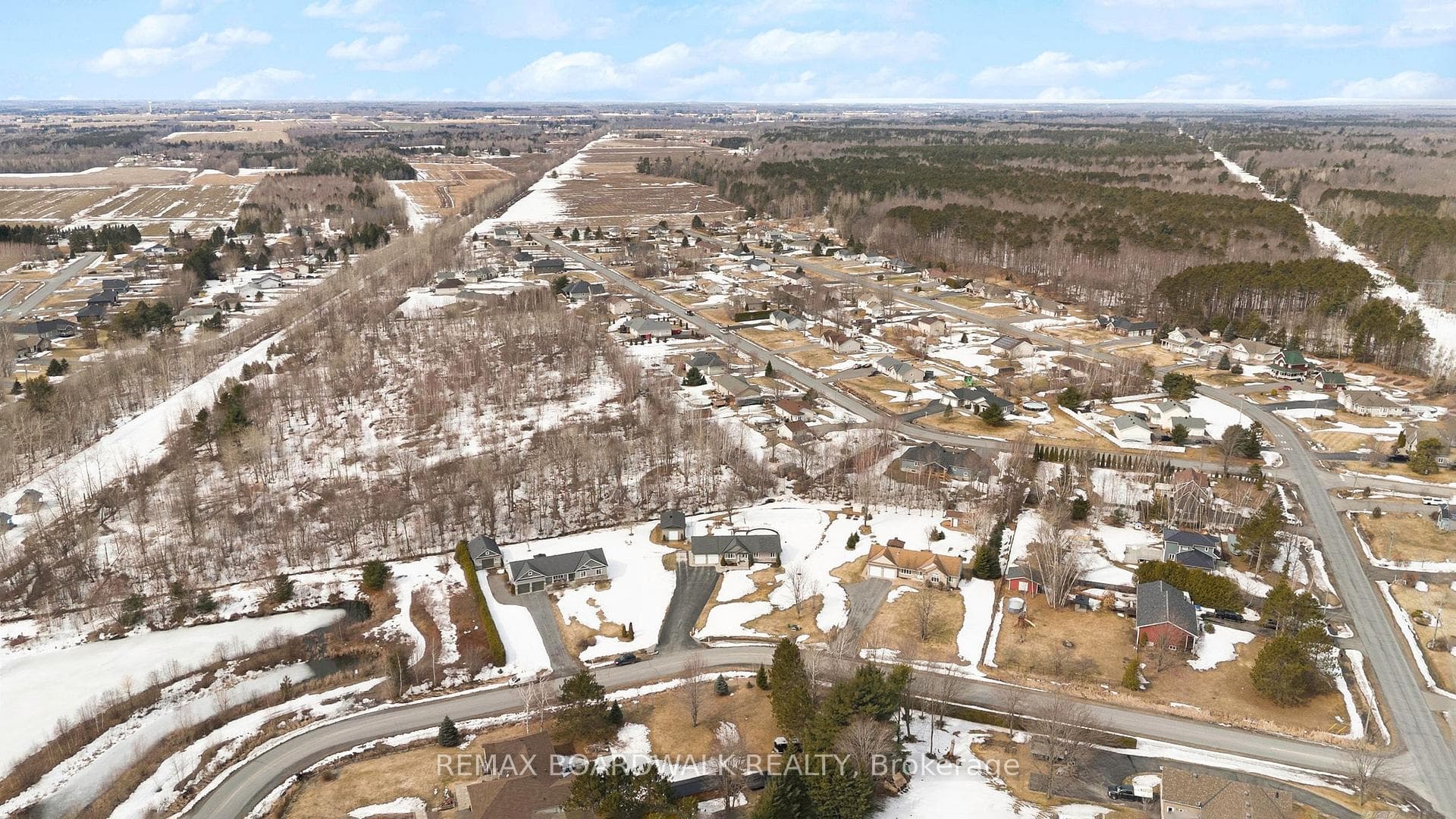 104 Moise Gendron Street photo 35