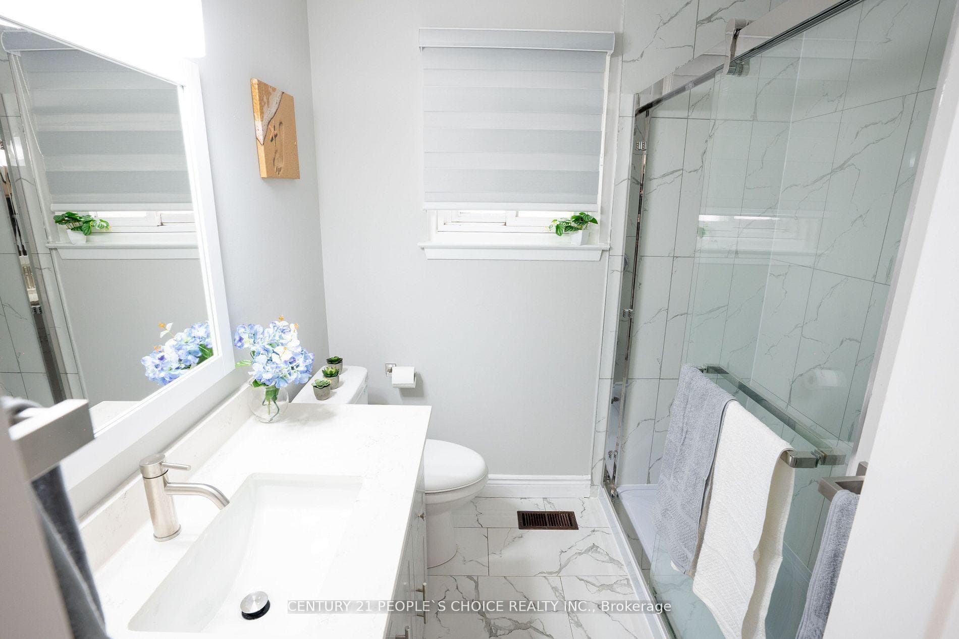 5 Ladore Drive photo 31
