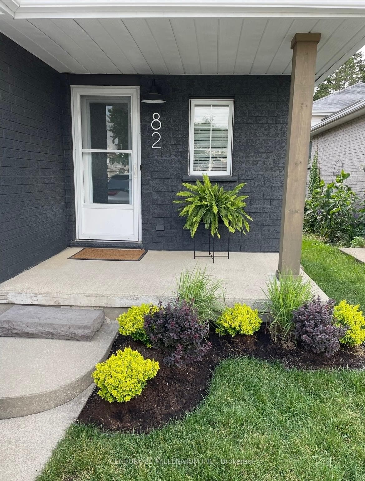 82 Orchid Crescent photo 4