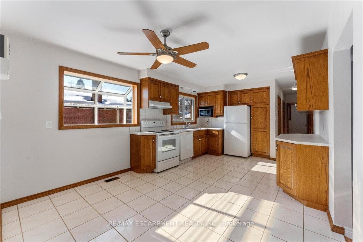 294 Upper Paradise Road photo 5