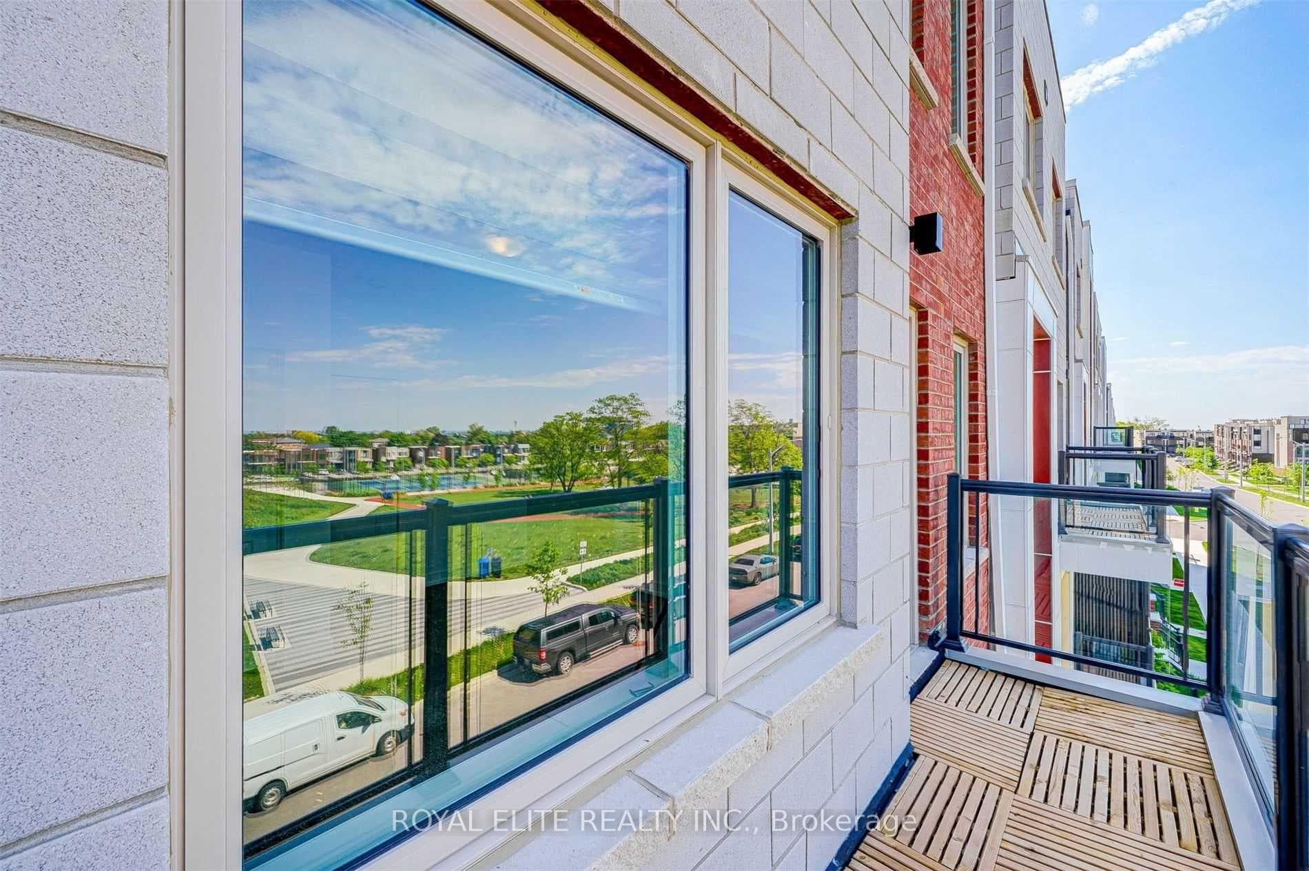 104 William Duncan Road photo 29