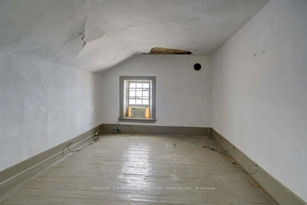 98 Cannifton Road photo 26