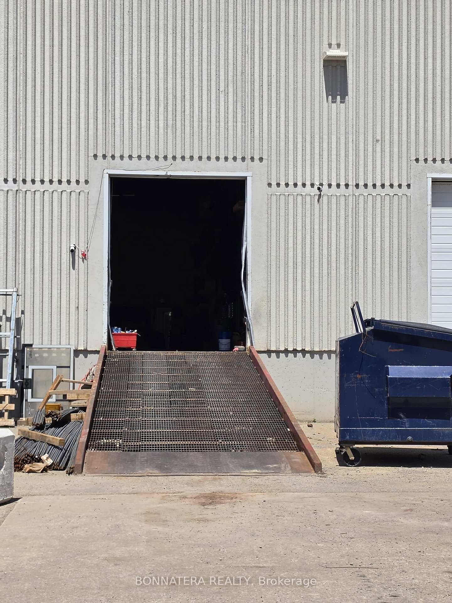 Truck Level Door