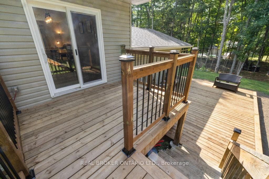 804 Darling Road photo 37