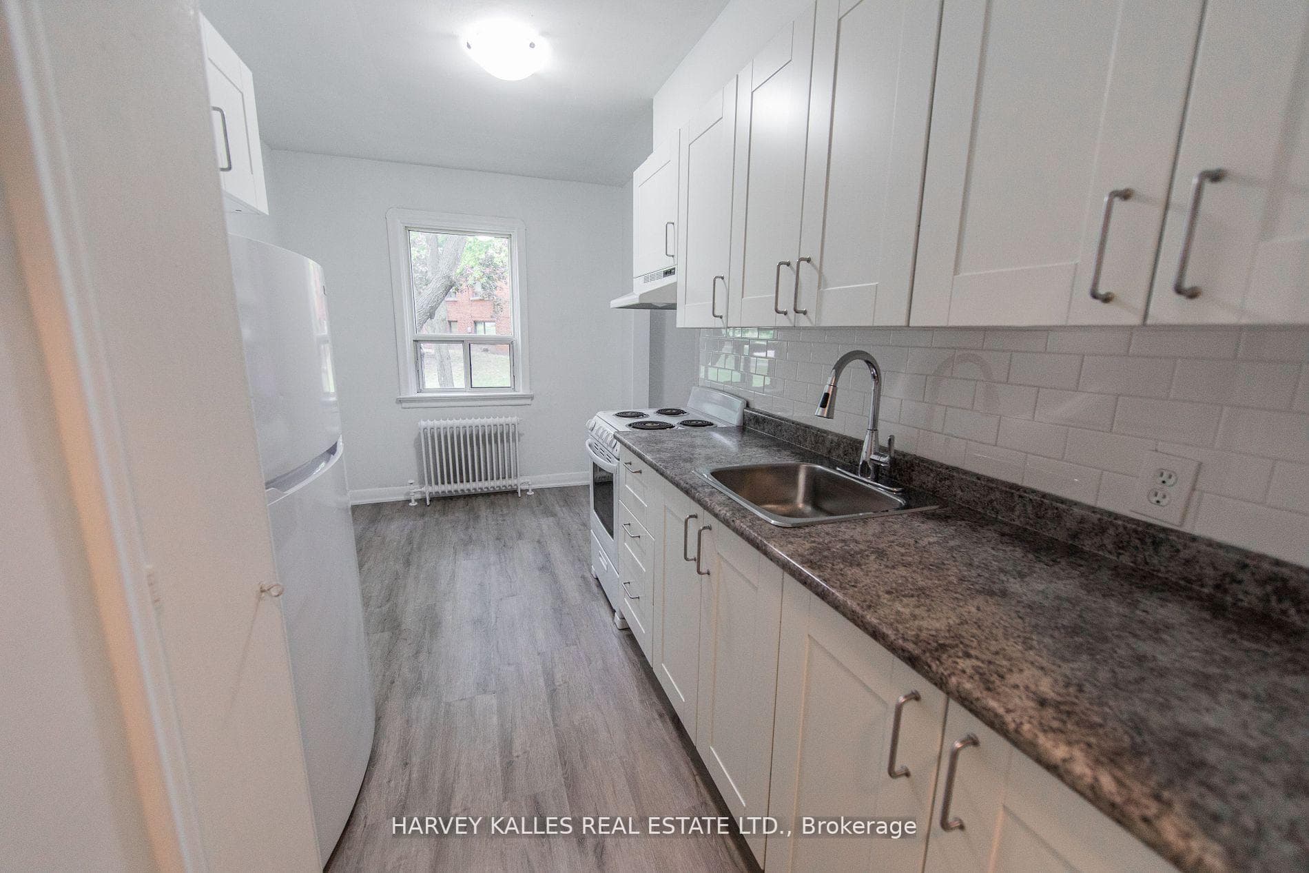 23 Glen Everest Road Unit 4 photo 1