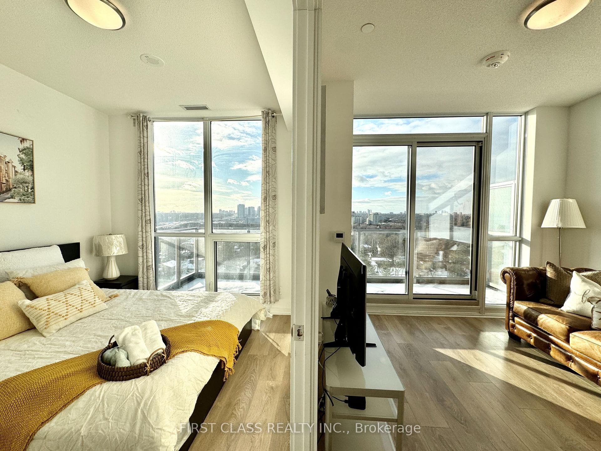 36 Forest Manor Road Unit 709 photo 9
