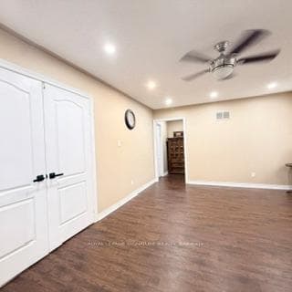 3388 Trelawny Circle photo 28