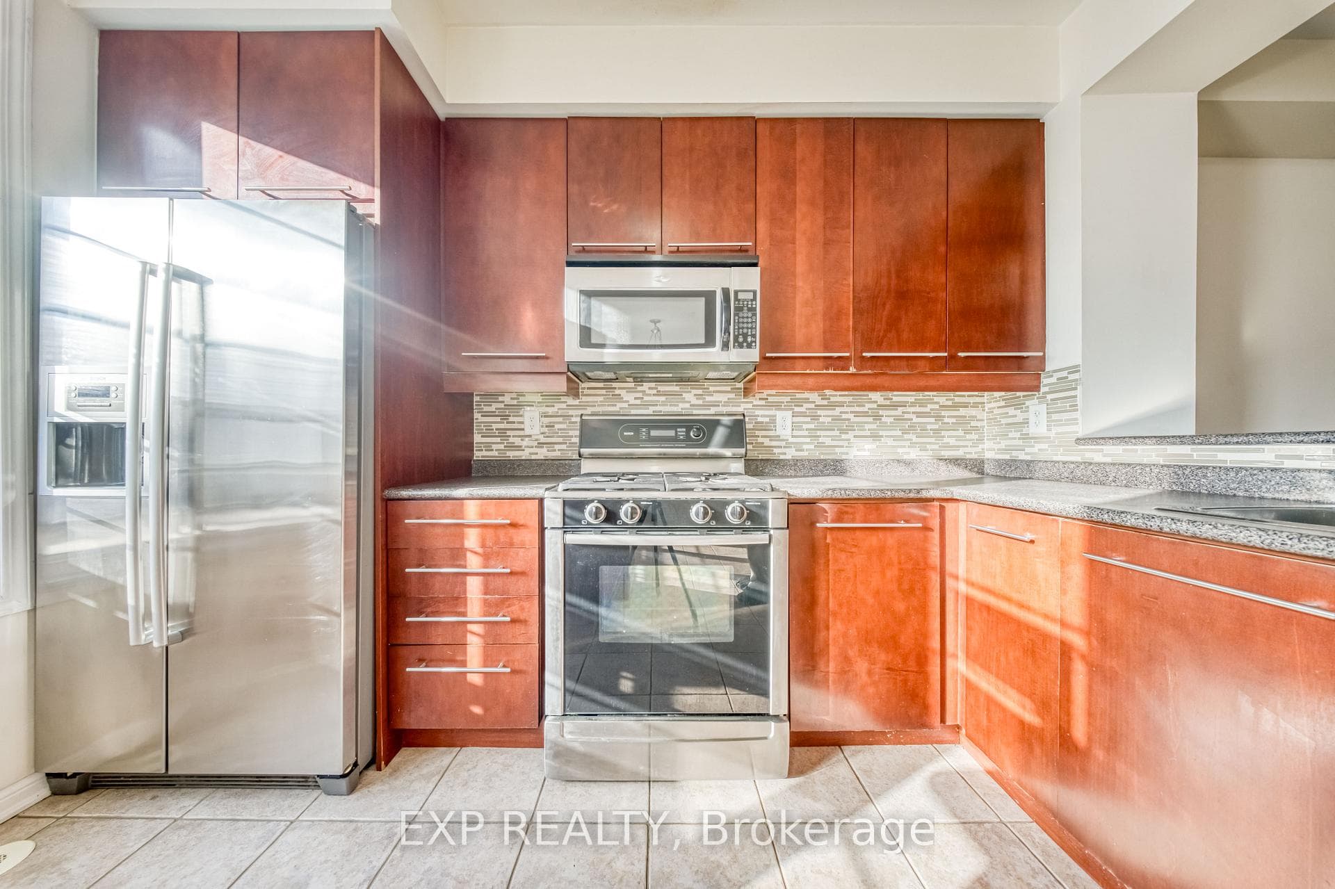 30 Yates Avenue photo 24