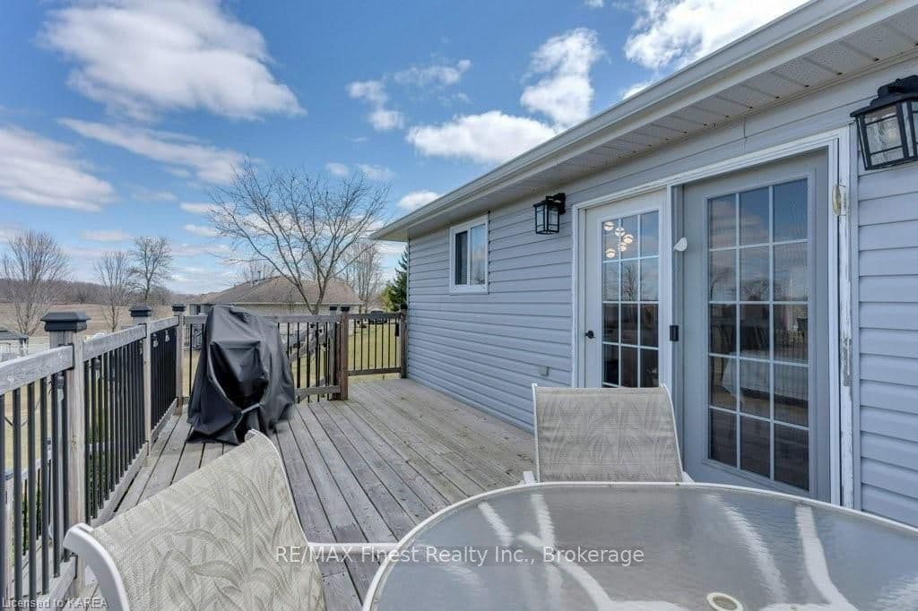 2408 WASHBURN Road photo 19