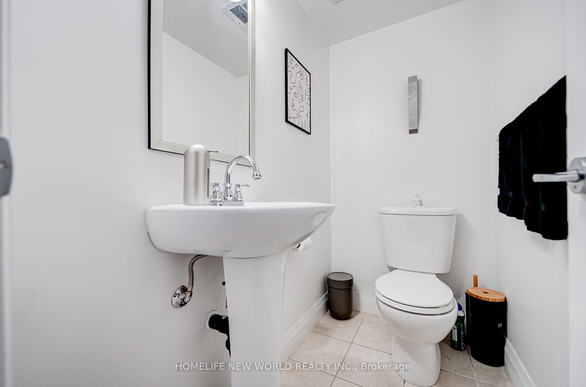 320 John Street Unit 229 photo 9