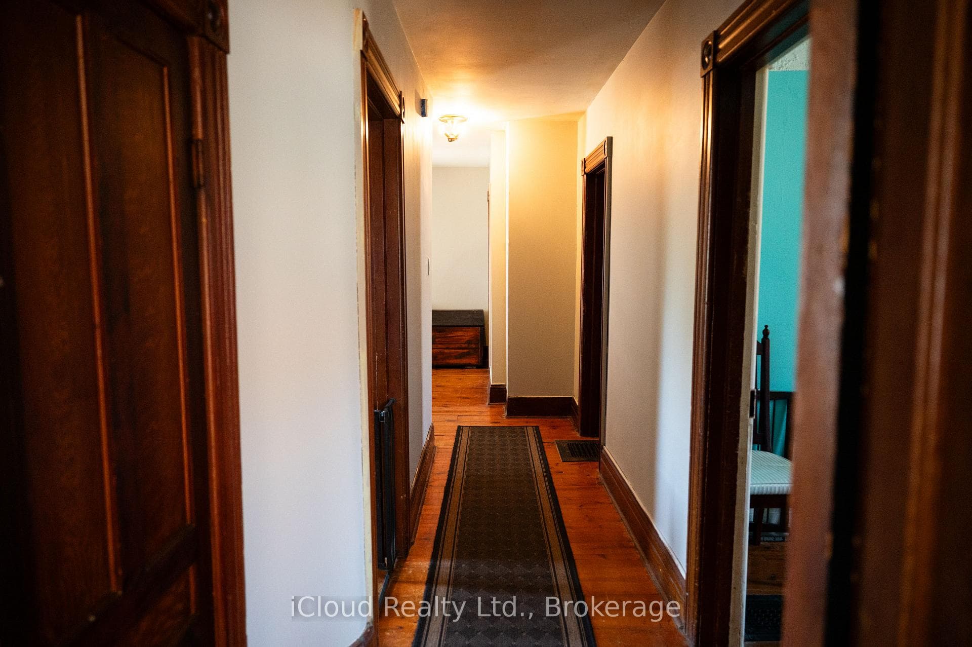 9017 Erin-East Garafraxa Townline photo 14