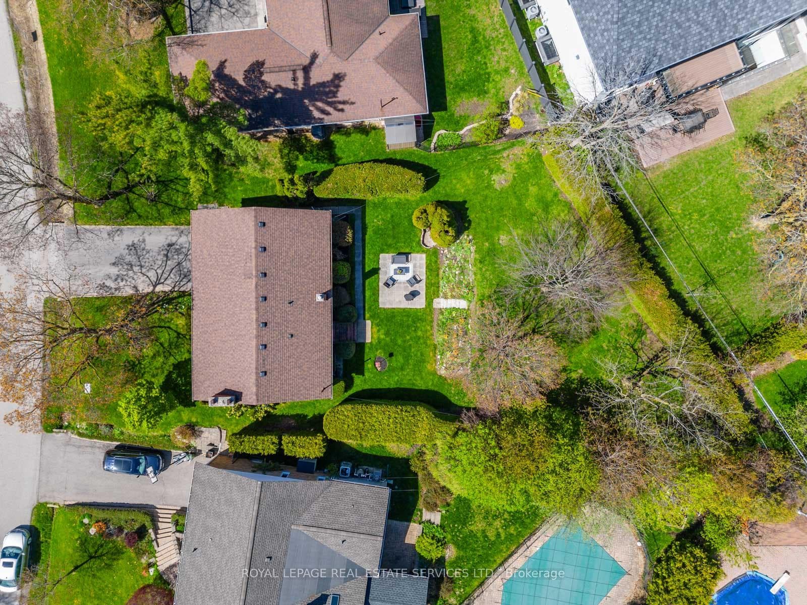 44 Abinger Crescent photo 37