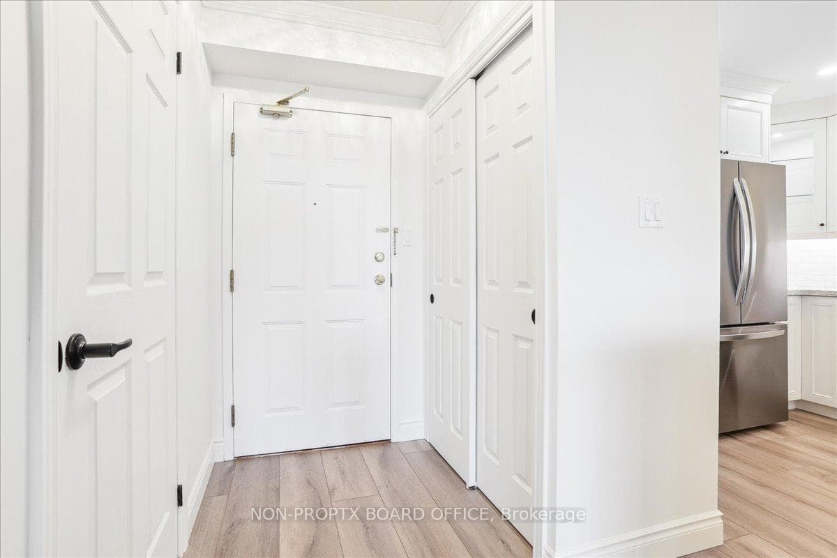 5070 Pinedale Avenue Unit 502 photo 7
