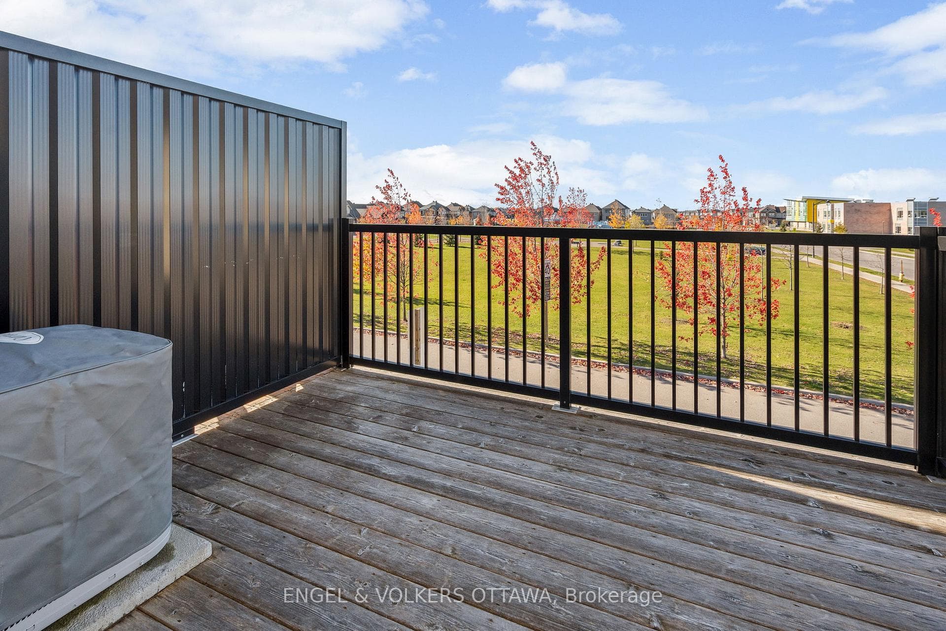 743 Magnolia Street Unit B photo 9