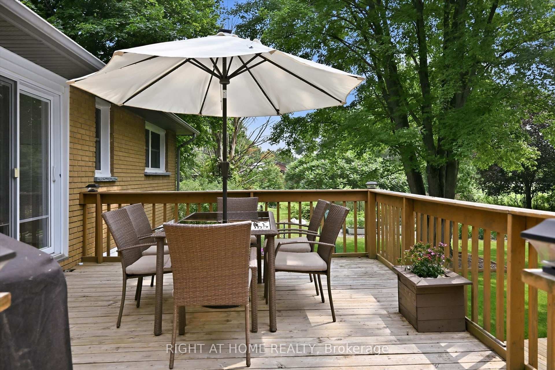 263 Weir's Lane photo 33