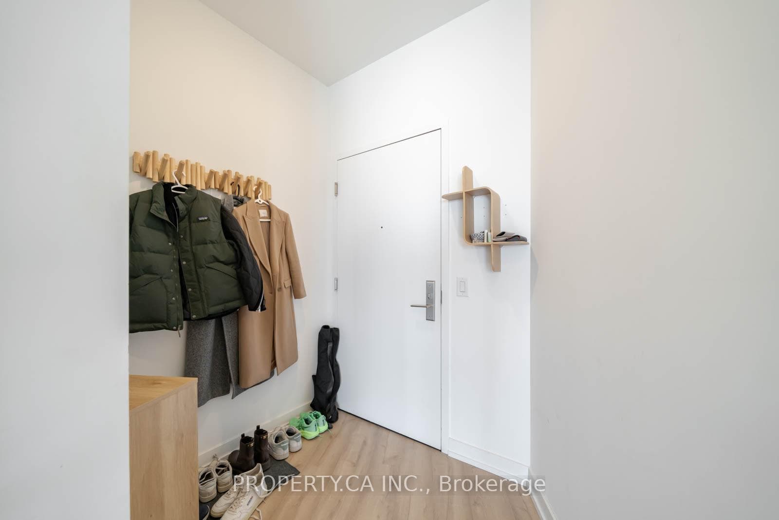 135 East Liberty Street Unit 2701 photo 18