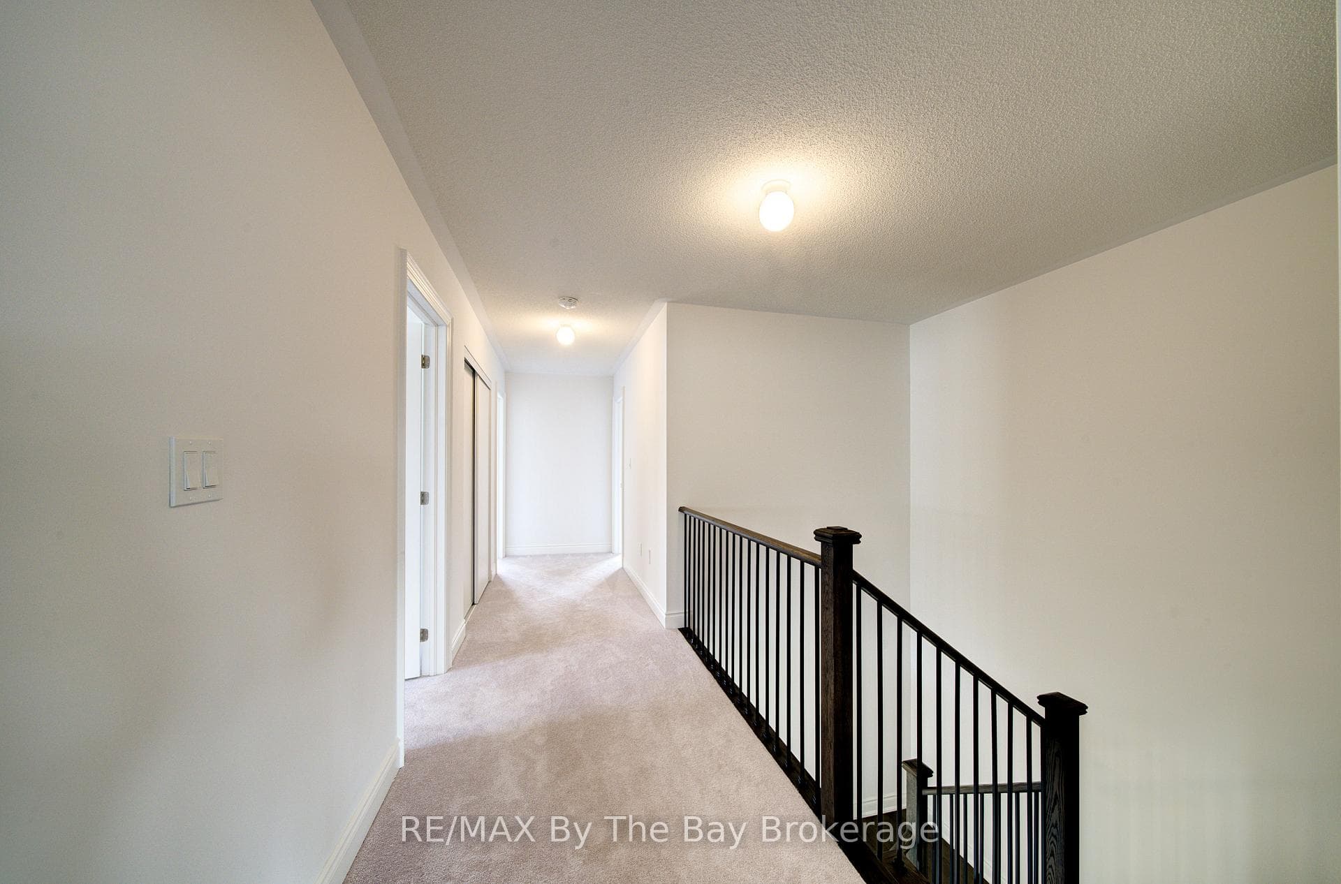 19 Amber Drive photo 21