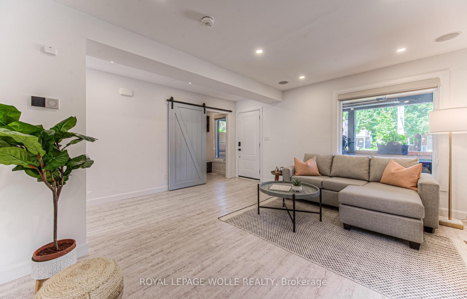 47 Dunbar Road photo 4