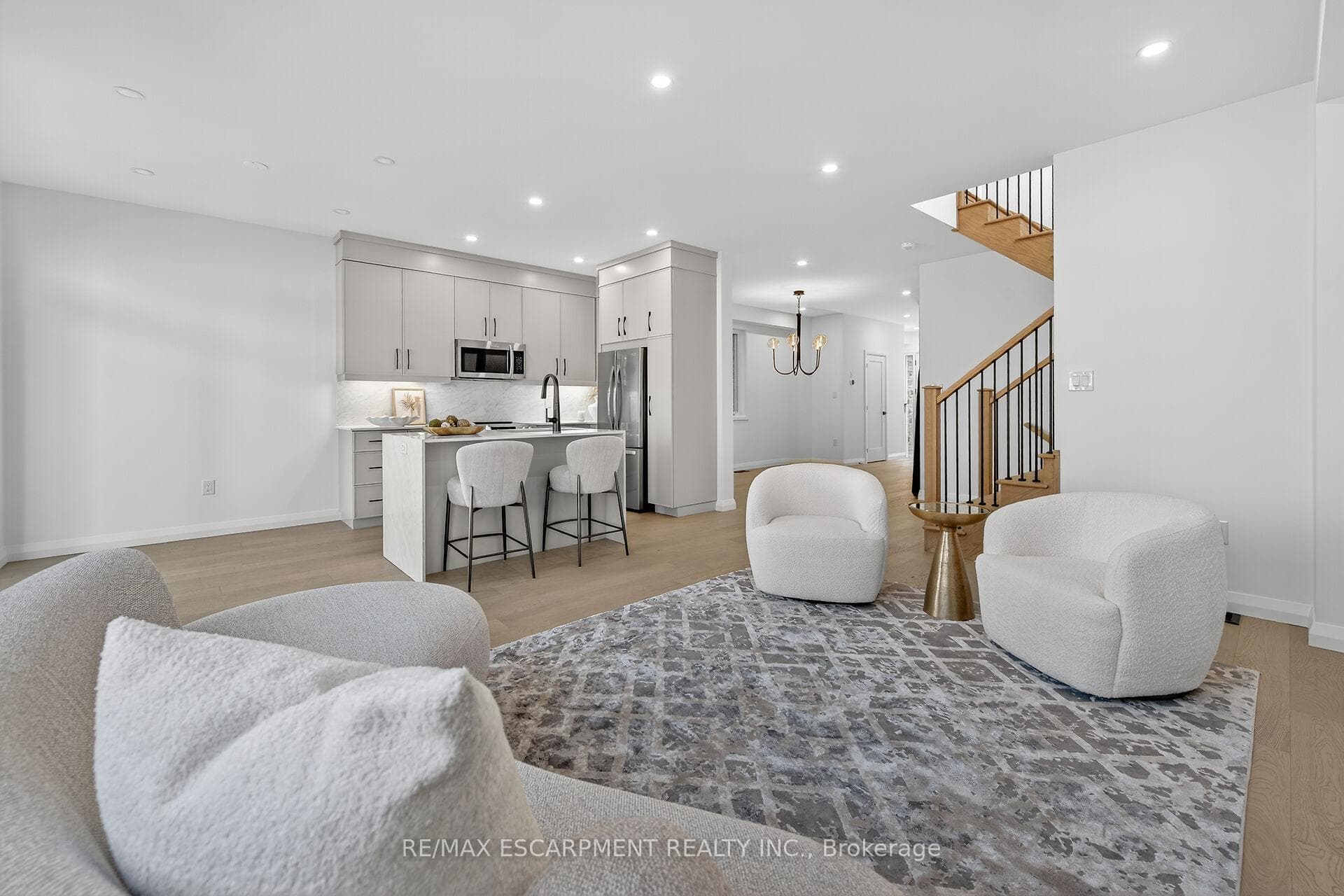 16 Sagewood Drive photo 24